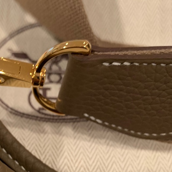 Hermès Evelyne PM etoupe with Gold hardware NEW - Picture 5 of 14